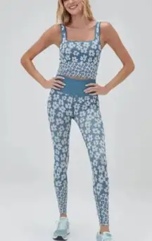 Spiritual Gangster Legging & Crop Top Set in Blue Daisy Print