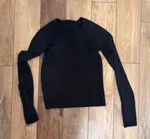 Black Lululemon Swiftly Tech Long Sleeve