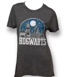 Harry Potter  Nightscape Hogwarts Graphic Tee for Women (Heather Gray) Medium