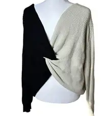ELAN Two Tone Low Back Crossover V Neck Sweater Size Medium