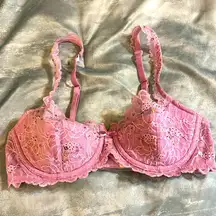 Victoria’s Secret sexy pink lace gem detail wired bra size 34B