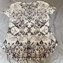 Style & Co short sleeve crewneck top. Size small