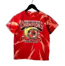 NFL World Football Champions Tampa Bay T Shirt Womens Red Cream Medium M Sports