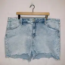 Ava & Viv Light Wash Denim High Waisted Cut Off Jean Shorts size 22W