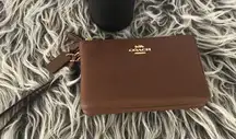 Coach NWT  Double Corner Zip Wrislet