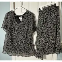 KSL 2 Piece Set, Short Sleeve Blouse And Skirt, Brown W/ Tan Floral Print, 18W