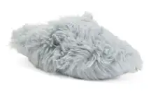 Willow & Ruby Fuzzy Slide Slippers