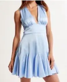 Abercrombie and Fitch Plunge Satin Mini Dress in Blue Size Medium Tall
