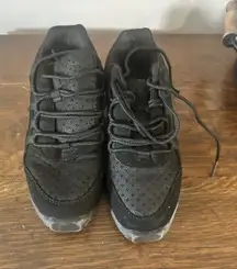 Capezio Rock It Dance Sneaker Womens 7 Black DS24 Suede Split Sole Zumba Shoe