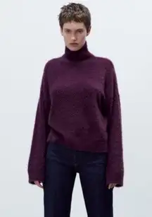 NWOT ZARA Super Soft Fuzzy mock Neck Sweater Pullover Burgundy  Large