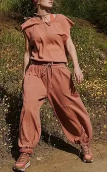 Throw And Go Onesie NWOT Size Large Terra Cotta