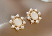 Oval opal pearl micro-set zircon earrings