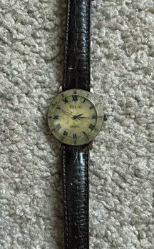 Relic women’s vintage‎ 90’s genuine leather brown/tan adjustable watch