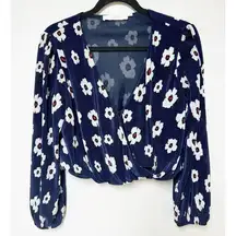 ASTR the Label Long Sleeve Crop Top Ribbed Floral‎ Navy Medium