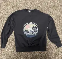 Black Crewneck