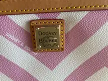 Dooney & Bourke Wristlet / /wallet