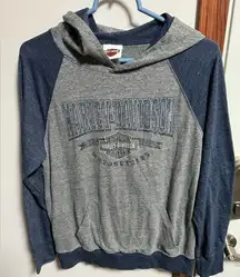 LIGHTWEIGHT HARLEY DAVIDSON HOODIE GENTLY USED MEDIUM