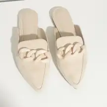 AMAZON‎ Chain Link Mule Slides