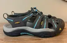 KEEN Newport H2 sandals ~ Color: Raven Capri ~ 
Womens size 9 NICE