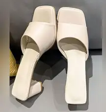 NEW Floor Sample Square Open Toe Heeled Mules Slip On Chunky Comfortable 9.5