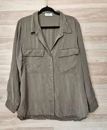 Babaton Aritzia  Green Utility Button Roll Tab Sleeve Shirt Women’s XL