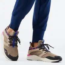 Fabletics Zuma 5 Hiker Sneaker in Cedar/Multi Women's 8.5 New in Box