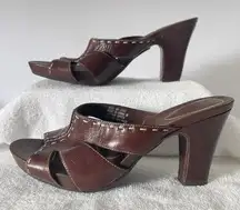 Clarks Women’s Artisan Collection Leather Sandal Heels Size 8 Brown Excellent