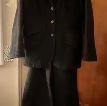 Lauren Jeans Ralph Lauren 2 piece suit! Jacket is a Large and pant is a 10.