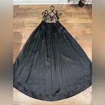 Ellie Wilde Mon Cheri Black and Gold Lace Open Front Skirted Dress Top