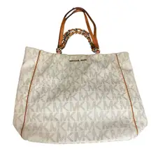 MICHAEL KORS HARPER VANILLA WHITE PVC CHAIN‎ TOTE HAND BAG PURSE Gold Trim Nice