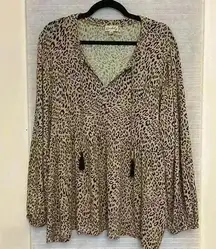 Wonderly 3x leopard cheetah animal print top flowy stretchy babydoll V neck