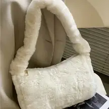 White fluffy shoulder bag with zip