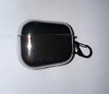 Silver AirPods Pro case 