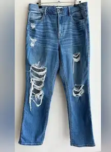 Studio Blue Distressed Light-Medium Wash Blue Jeans, Size 31