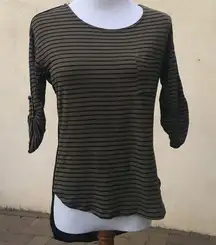 Bobeau (XS) green black striped Blouse