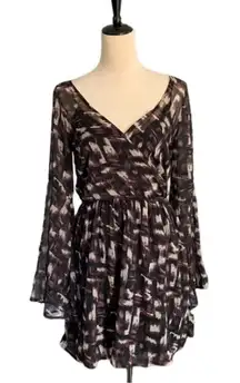 Abercrombie & Fitch Long Sleeve Boho Mini Dress M | Bell Sleeves Abstract Print
