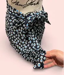 Cute Havaianas NWT adjustable tie waist swim skirt beach pool cover-up pareo