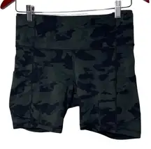 Lululemon Fast and Free HR Shorts in  Incognito Camo Multi Gator Green sz 8