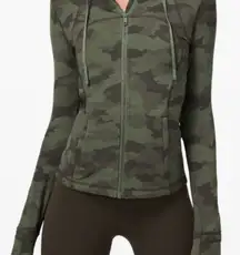73. Lululemon Hooded Define Jacket *Nulu Heritage 365 Camo Green Twill Multi