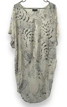 ASTR The Label Cream & Black Animal Print High Low Shear Tunic‎ Top Size S