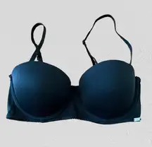 New Steve Madden Women's Chic black lace bra by Steve Madden, Sz 36B