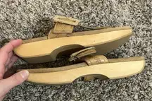 Women’s Kelsi Dagger Brooklyn Tan Square Flip Flop Sandals Size 7