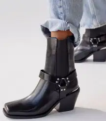 Urban Outfitters Lola Square Toe Harness Boots Sz 9 Black Western Biker