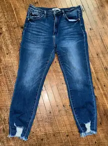 Kancan distressed stretchy classic 30 raw hem jeans