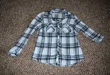 Croft & Barrow Women's Blue Plaid blouse size‎ petite medium