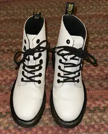 DR MARTENS LUANA WHITE LACE UP BOOTS COMBAT