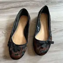 Simply Vera Wang 8 Ganauche Leopard Leather Ballet Flats