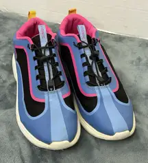 Women's Vionic Guinn AZR Ripstop size 9.5 Waterproof