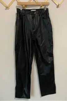 Abercrombie&Fitch Curve Love 90s Straight Ultra High Rise Vegan Leather Pants 8