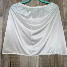 Pull On Slip Size Large with Elastic Stretch Waistband Cream/Off White C…